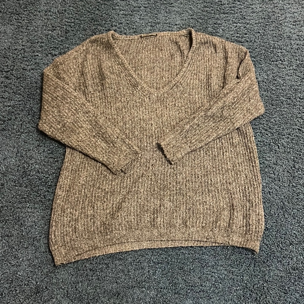 Grey one size fits all sweater from Brandy Melville